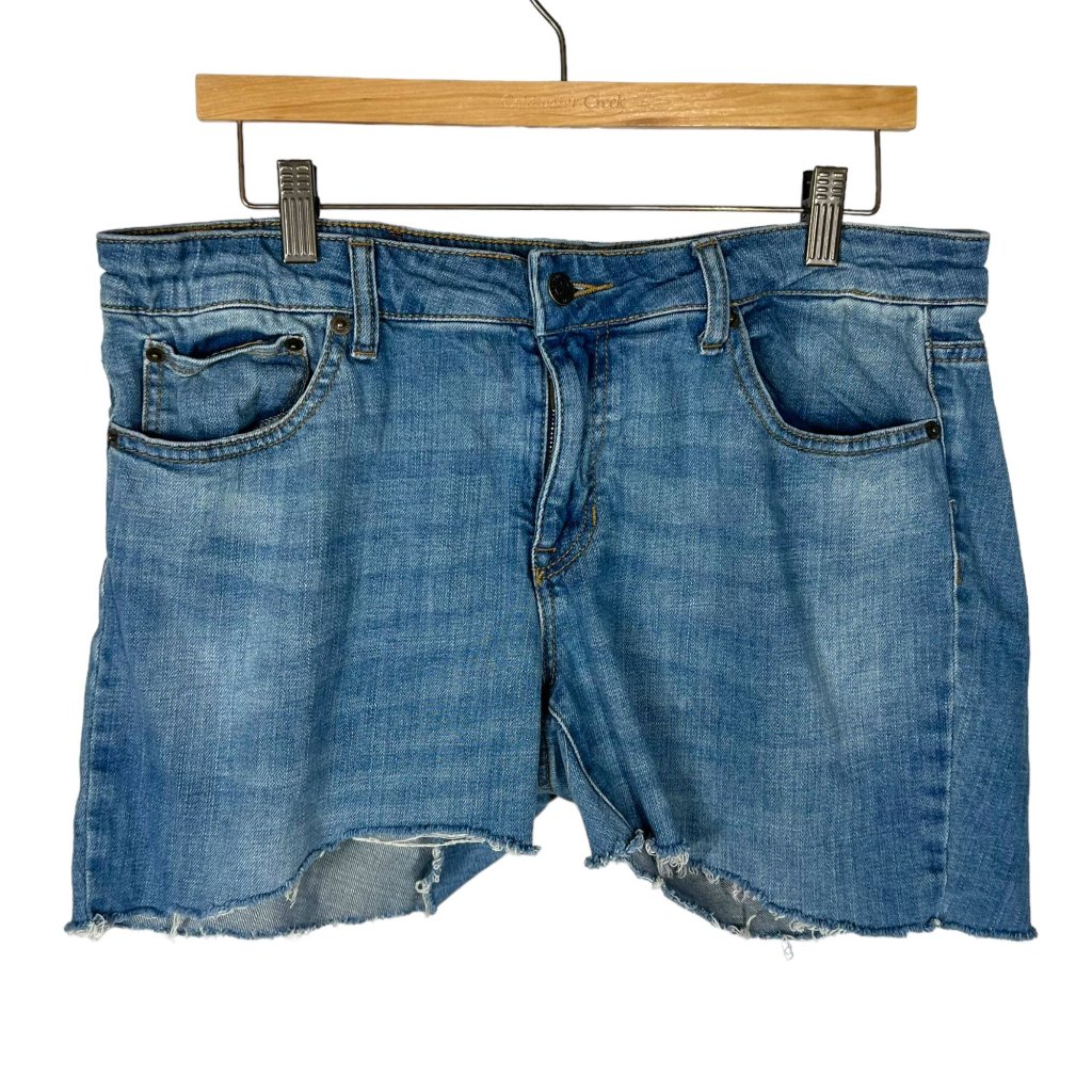 Frye Medium Wash Cut Off Mid Rise Denim Shorts 8